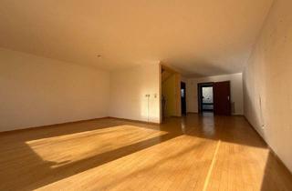 Haus kaufen in 68219 Mannheim, Mannheim - Charmantes Reihenmittelhaus mit Südgarten und TG-Stellplatz in Mannheim-Rheinau