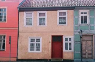 Haus kaufen in 16909 Wittstock, Wittstock/Dosse - Sanierungsbedürftiges Altstadthaus