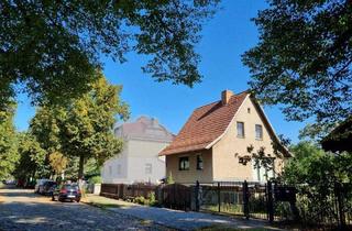 Einfamilienhaus kaufen in Straße 1, 13127 Berlin, Berlin - Liebevoll gepflegtes Familienhaus zum Ankommen
