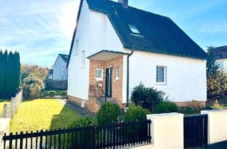 Einfamilienhaus kaufen in 37603 Holzminden, Holzminden - Einfamilienhaus mit Garage und Garten in ruhiger Lage, Erbpacht