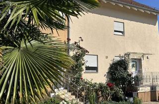 Wohnung kaufen in 88085 Langenargen, Gepflegte 3,5-Zimmer Dachgeschoss-Wohnung mit Galerie in Langenargen am Bodensee!!