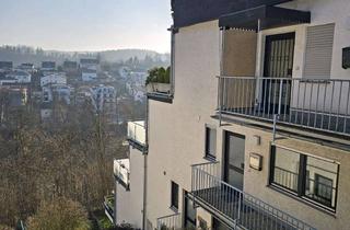 Wohnung kaufen in 65307 Bad Schwalbach, Renovierungsbedürftige Maisonette-Wohnung: 2 Loggien, Garage und Weitblick ins Grüne in ruhiger Lage