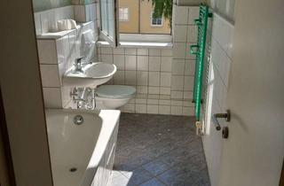 Wohnung kaufen in Rudolf-Breitscheid-Straße, 06246 Bad Lauchstädt, 2-Zimmer-Wohnung im 1. OG in Bad Lauchstädt