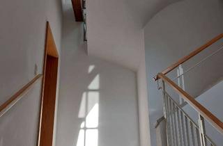 Wohnung kaufen in 93059 Steinweg, Ruhige 3-Zimmer Maisonette-Wohnung in Regensburg-Steinweg