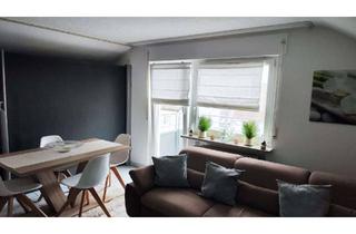 Wohnung kaufen in 70736 Fellbach, Kompakte Kapitalanlage oder erstes Eigentum. Voll möbliert, wertstabil - 1-Zi.-Apartment im DG