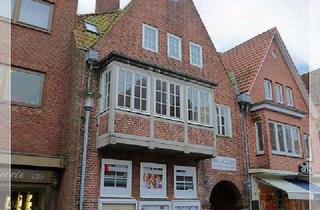 Wohnung mieten in 24306 Plön, Gemütliche 2 Zim.-Whg. mit off. Kamin in der Plöner Fußgängerzone