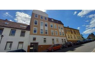 Wohnung mieten in Dölauer Straße 17, 06120 Kröllwitz, Helle Wohnung mit Balkon und EBK