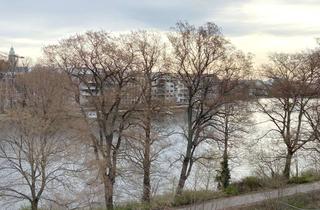 Wohnung mieten in Carl-Spindler-Strasse 13, 12555 Köpenick, Direkter Blick auf die Spree! Dachterrasse, EBK und Abstellkammer!