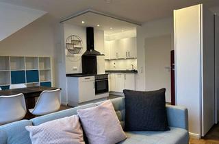 Wohnung mieten in 52066 Aachen, Tolle, voll möblierte DG-Wohnung mit Aufzug u. Balkon