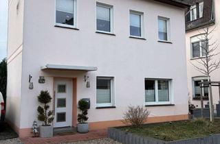 Wohnung mieten in Wiefeldicker Str. 32a, 42699 Ohligs-Aufderhöhe, gemütliches, freistehendes Haus mit Gartenanteil