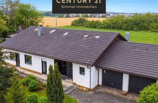 Haus kaufen in 93180 Deuerling, Charmantes Anwesen mit zwei Bungalows auf weitläufigem Grundstück