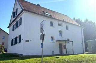 Mehrfamilienhaus kaufen in Landshuter Straße 60, 84056 Rottenburg, Attraktives Mehrfamilienhaus mit 5 Wohneinheiten und genehmigter Bauvoranfrage für weiteres MFH