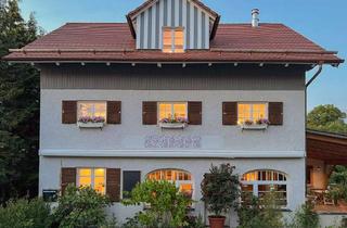 Villa kaufen in 86919 Utting, Historische Villa im neuen Glanz – Zwei Einheiten, eine besondere Gelegenheit