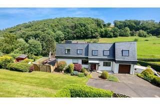 Einfamilienhaus kaufen in 56587 Straßenhaus, Einfamilienhaus mit Einliegerwohnung auf großzügigem Grundstück in der Nähe vo