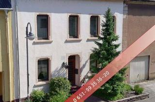 Haus kaufen in 54329 Konz, Charmantes Haus mit versteckter Gartenidylle & Garage will wachgeküsst werden !