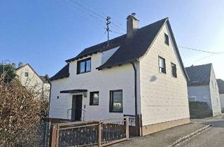 Einfamilienhaus kaufen in 86156 Kriegshaber, Solides Einfamilienhaus mit Garage auf schönem Grundstück in ruhiger Lage!