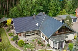 Haus kaufen in 31613 Wietzen, Anwesen mit vielen Möglichkeiten in Wietzen / 4x Garage / drei Wohneinheiten !