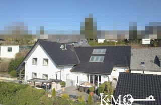 Haus kaufen in 56729 Langscheid, Zwei Häuser, eine Gelegenheit – Großzügiges Anwesen mit viel Fläche in Langscheid