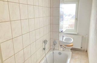 Wohnung mieten in Pappelallee, 06796 Brehna, Ganz oben mit Balkon - drei Zimmer in Brehna...