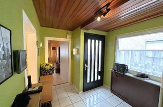 Haus mieten in 64569 Nauheim, Freistehendes Einfamilienhaus mit Innenhof, Garten & großem Anbau und Garage in ruhiger Lage