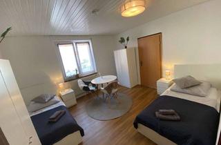 Immobilie mieten in Parkstr., 73734 Esslingen, 4-Zimmerwohnung mit WLAN, TV, Bad, WC, Küche mit Essplatz, Waschmaschine, Trockner, Terras