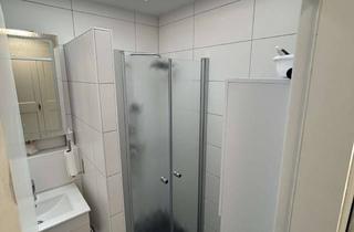 Penthouse kaufen in 70771 Leinfelden-Echterdingen, Penthouse-Feeling ohne Schrägen – 3 Schlafzimmer, TG-Stellplatz, & extra Hobbyraum in Top-Zustand