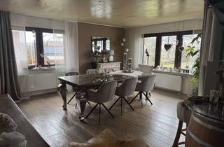 Wohnung kaufen in 75045 Walzbachtal, Paradies für Familie , Maisonette Wohnung mit Balkon und Garten