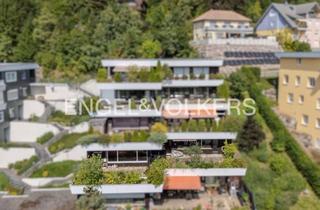 Wohnung kaufen in 79822 Titisee-Neustadt, RESERVIERT: Sanierungsbedürftige 4,5-Zimmer-Terrassenwohnung mit Parkblick