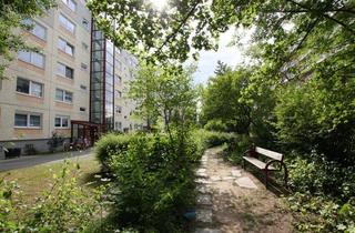 Wohnung mieten in Lärchenstraße 11, 07549 Gera, Barrierearme 4-Raum-Wohnung mit Aufzug + Pflegedienst