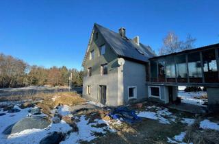 Einfamilienhaus kaufen in 09618 Großhartmannsdorf, Handwerkerobjekt mit Scheune, Doppelgarage & großem Grundstück – EFH in Großhartmannsdorf