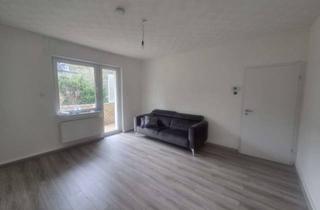 Wohnung mieten in Am Hausacker 16, 44807 Riemke, Renovierte 2,5-Zimmer-Wohnung mit Balkon in Bochum-Riemke WG geeignet