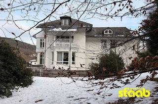 Wohnung mieten in 63834 Sulzbach, WOHNEN AM PARK – GROßZÜGIGE 6-ZIMMERWOHNUNG INMITTEN DER NATUR!