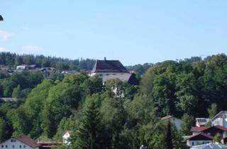 Wohnung mieten in Saußbachstraße 44, 94078 Freyung, Traumhafte 3-Zimmer-Wohnung mit Balkon, Wintergarten und Fernblick. 5 Min. zum Zentrum