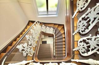 Villa kaufen in 65193 Wiesbaden, Altbauvilla direkt am Nerotalpark