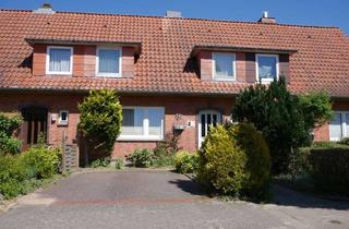 Haus mieten in Johann-Hinrich-Fehrs-Straße 24, 25746 Heide, Kernsaniertes Reihenmittelhaus in Heide, 3 Zimmer, voll unterkellert, großer Garten