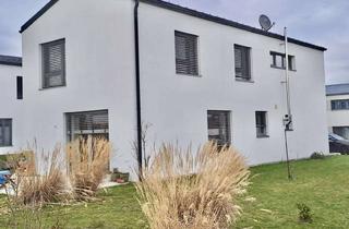 Haus mieten in 94081 Fürstenzell, Modernes Architektenhaus mit fünf Zimmern und EBK in Fürstenzell