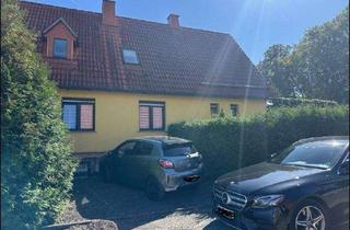 Doppelhaushälfte kaufen in 07381 Pößneck, Pößneck - geräumige Doppelhaushälfte mit verglaster Giebelfront und großen Garten