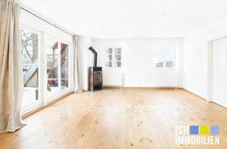 Wohnung kaufen in 21684 Stade, Stade-Ottenbeck: Große Dachgeschosswohnung modernisiert und gut geschnitten!