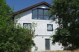 Einfamilienhaus kaufen in 72131 Ofterdingen, Ofterdingen - Herrliches Grundstück in Randlage bietet flexibles Holzfertighaus . Wer erkennt die vielen Chancen?