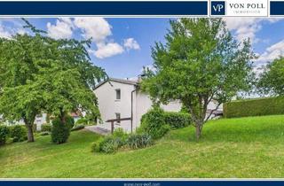 Haus kaufen in 97456 Dittelbrunn, Dittelbrunn - Gepflegtes EFH mit tollem Garten und schönem Blick über Dittelbrunn. Optional mit zweitem Grundstück