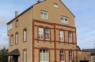 Einfamilienhaus kaufen in 56294 Kalt, Kalt - Wohnhaus 3 Geschosse+Ausstellungshalle + 5 Garagen Münstermaifeld