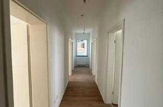 Wohnung kaufen in 71093 Weil im Schönbuch, Weil Im Schönbuch - Frisch sanierte 3-Zi Eigentumswohnung