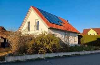 Einfamilienhaus kaufen in 91483 Oberscheinfeld, Oberscheinfeld - Einfamilienhaus mit Garten