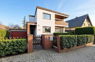 Einfamilienhaus kaufen in 13509 Berlin, Berlin - Sehr großes Einfamilienhaus mit ca. 270 m² Wohn-Nutzfläche und 800 m² Garten in Tegel!