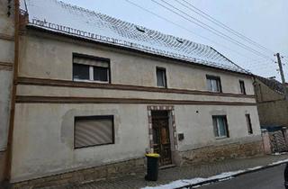 Haus kaufen in 07619 Schkölen, Schkölen - Haus zum Verkauf