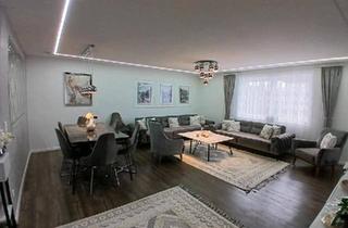 Wohnung kaufen in 90513 Zirndorf, Zirndorf - Kernsanierte 126,5 qm Whg mitten in Zirndorf mit Garage