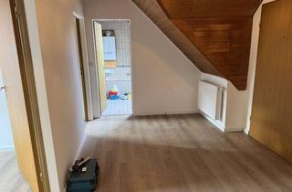 Wohnung mieten in Unterhaunstädter Weg, 85055 Ingolstadt, Helle 2-Zimmer Dachgeschosswohnung in Ingolstadt Nordost