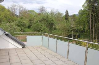 Wohnung mieten in Oberer Kirchweg 16, 79410 Badenweiler, 4-Zimmer Wohnung im Dachgeschoss in Badenweiler