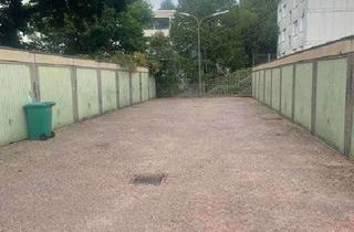 Garagen kaufen in Robert-Koch-Str. 31, 52066 Aachen, Massive Garage