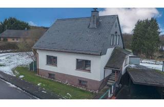 Einfamilienhaus kaufen in 56593 Horhausen, Einfamilienhaus bei Horhausen mit stabilen Mieteinnahmen und weitläufigem Grundstück